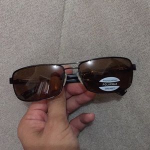 Brand new never used Serengeti Dexter 7516..